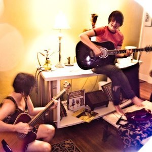 Wet Nurse et Pale Lips