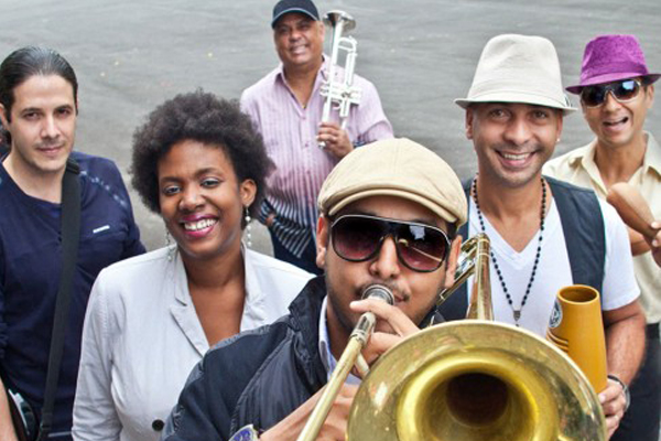 Musica Cubana - Musique Cubaine, Salsa, Cha-Cha-Cha, Merengue, Bachata et plus avec The Cuban Martinez band en partenariat avec le Festival Montréal en Lumière