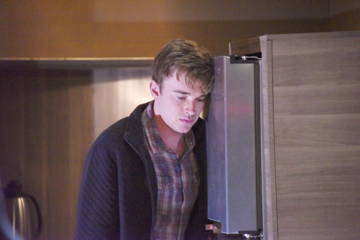 Days Of Our Lives (DOOL) Weekly Spoiler Photos Nov 27 – Dec 1: Ben Is Back In Salem & More!