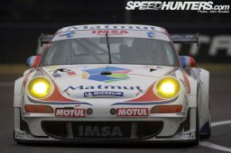 GT2_IMSA-264