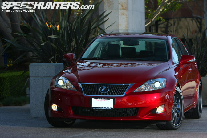 New Cars>> F-sport Meets The 2009 Lexus Is350