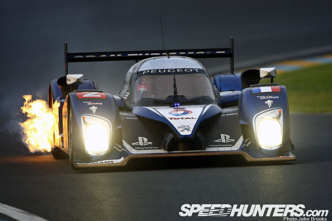 Event>>2010 Le Mans 24 Hours – Victory Lane View