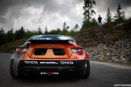 86x_desktop_LAR_7103