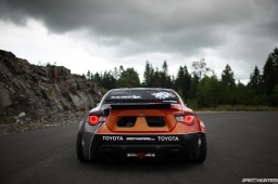 86x_desktop_LAR_7904