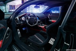 JonOlssonR8Desktop-05