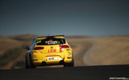 Photo by Larry Chen  1920x1200