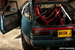 Chaydon Ford AE86 UK Desk 3