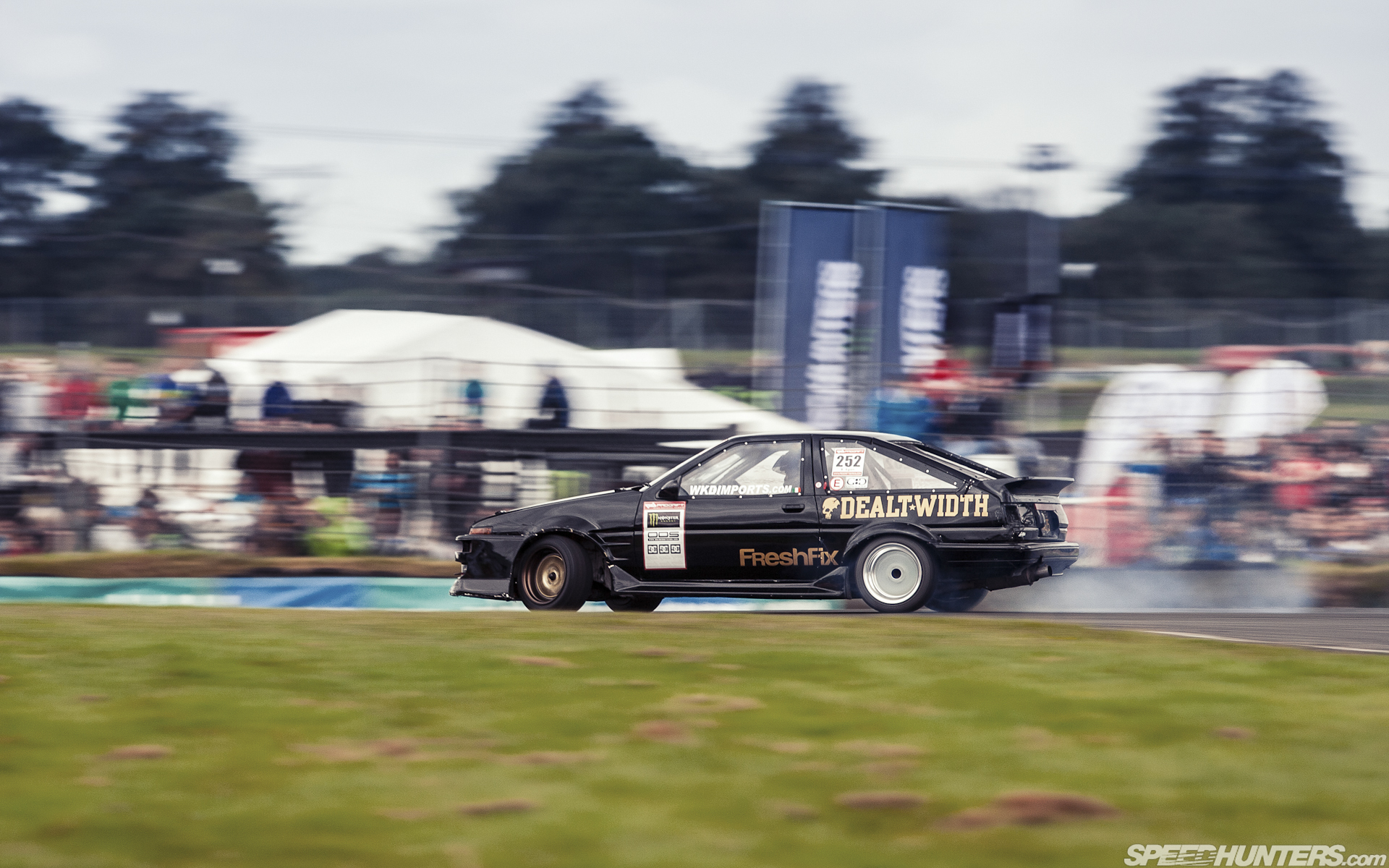 DealtWidthAE86 Desktops-5