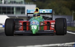 1920x1200 Benetton B190Photo by Jonathan Moore