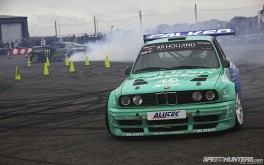 1920x1200 Remmo's M5Photo by Jonathan Moore