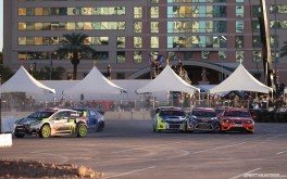 Photo by Larry Chen 1920x1200