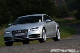 Audi_S7_Sportback-001