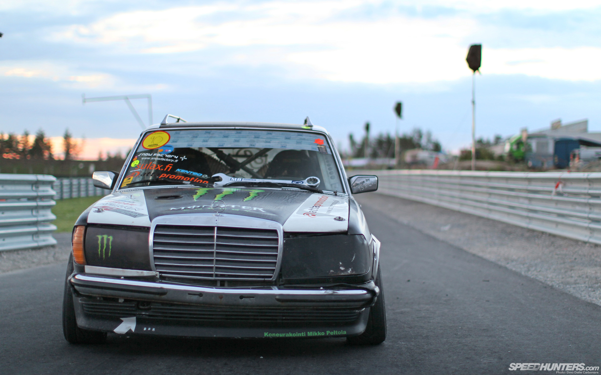 Diesel Fury: The Black Smoke 300td Wagon