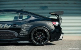 GReddy-FR-S-Desktop-03