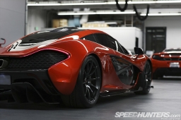 McLaren_P1-008