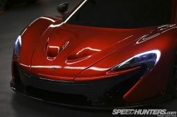 McLaren_P1-010