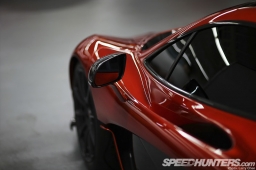 McLaren_P1-016