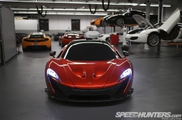 McLaren_P1-024