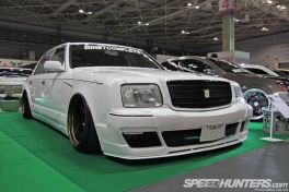 Osaka-Auto-Messe-13-01