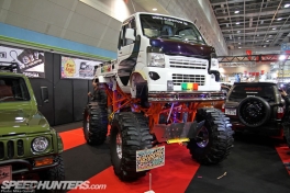 Osaka-Auto-Messe-13-03