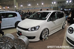 Osaka-Auto-Messe-13-11