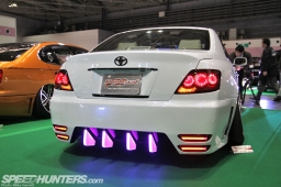 Osaka-Auto-Messe-13-15