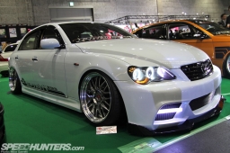 Osaka-Auto-Messe-13-16
