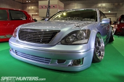 Osaka-Auto-Messe-13-20