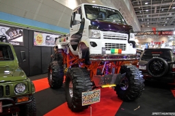 Osaka-Auto-Messe-13-Desktop-03