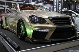 Osaka-Auto-Messe-13-Desktop-04