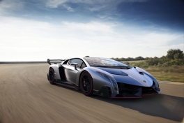 Lambo-Veneno-03