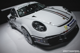 Geneva_Motor_Show_2013-DT26