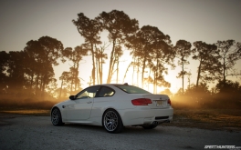 Photo by Larry Chen  1920x1200