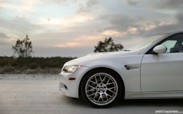 Photo by Larry Chen  1920x1200