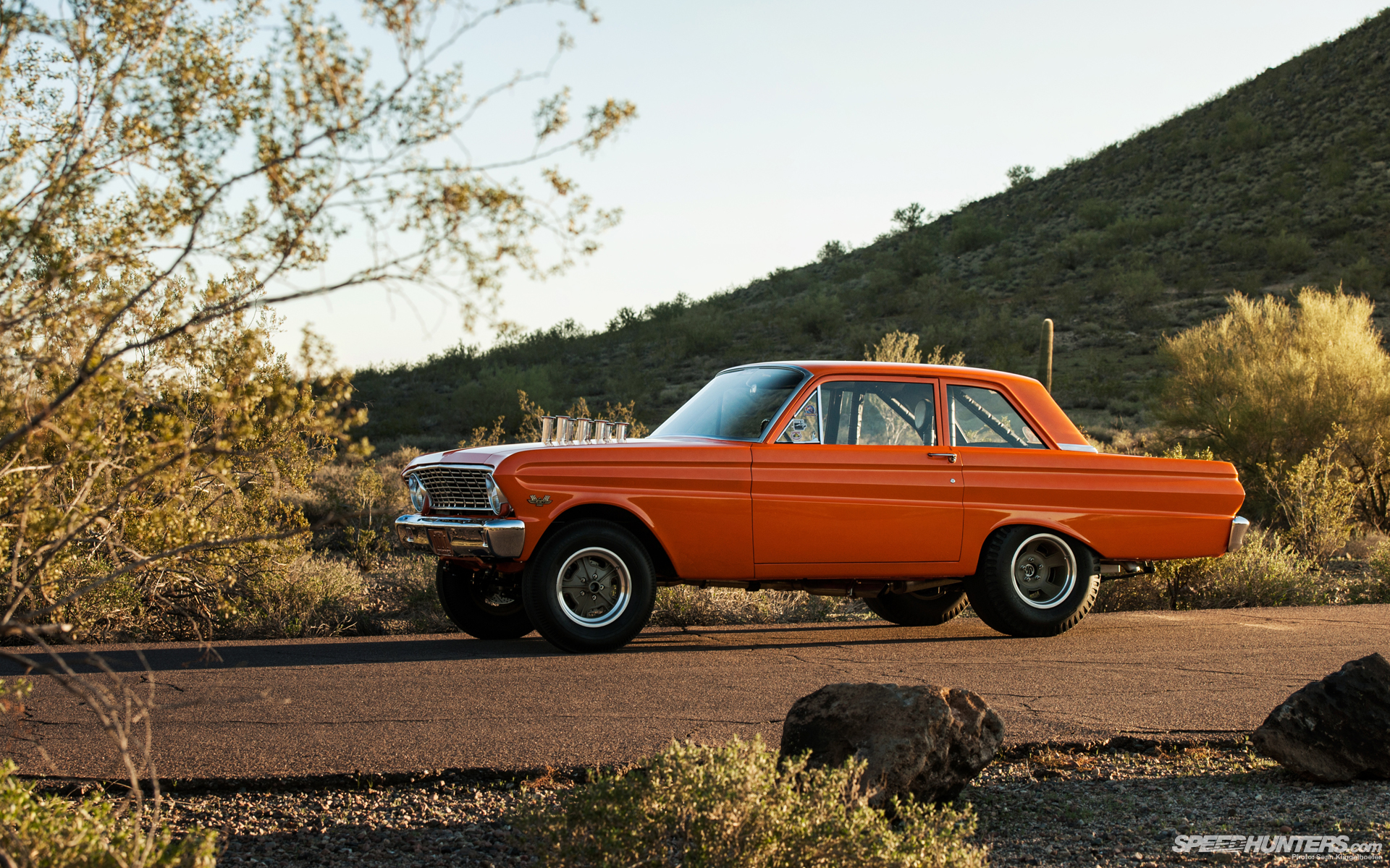 Bob-Ream-Falcon-Desktop-07