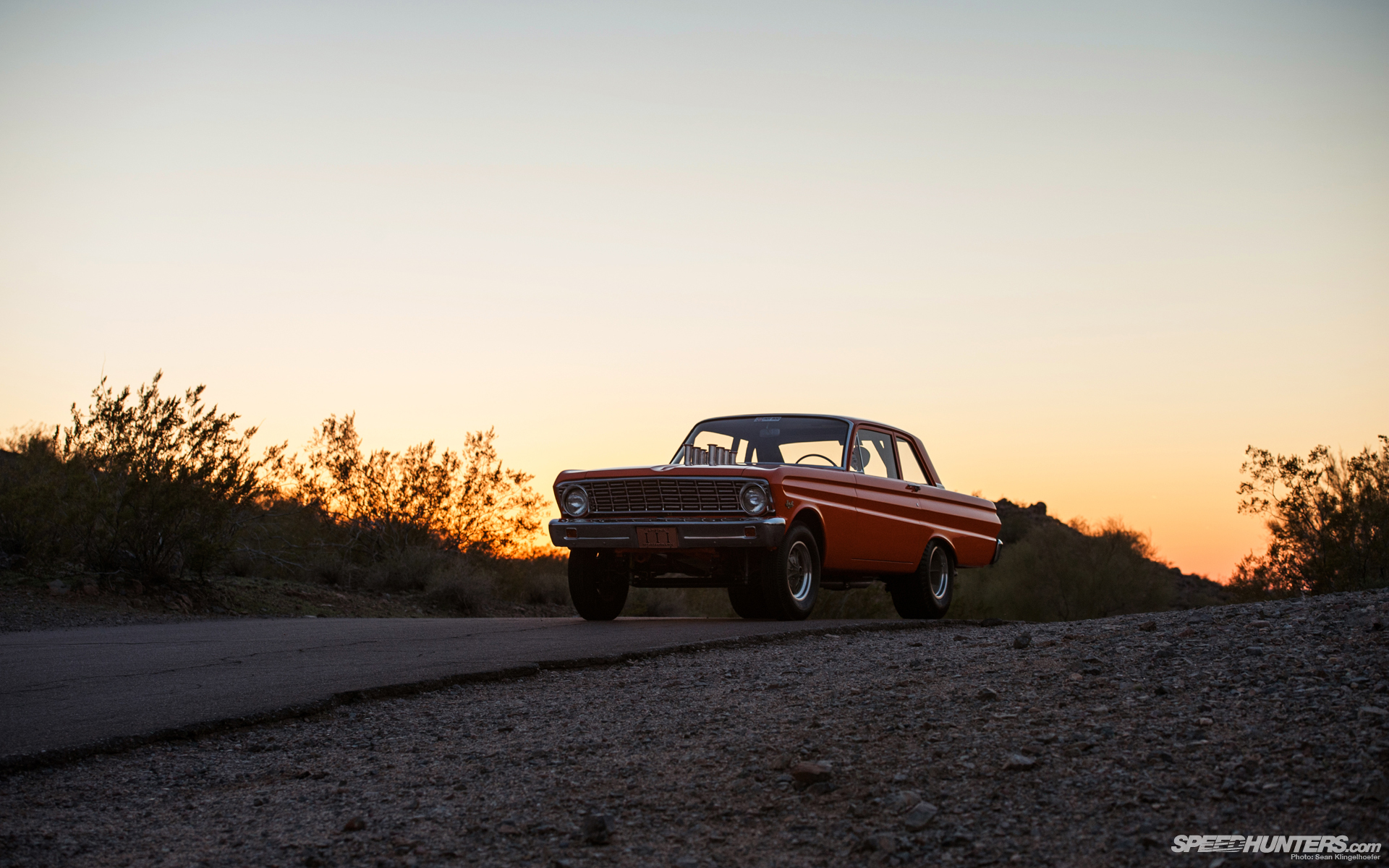 Bob-Ream-Falcon-Desktop-09