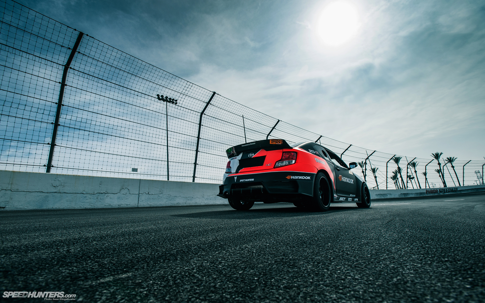 Papadakis-tC-Desktop-06