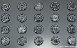 1920x1200 Mercedes-Benz Gullwing RestaurantPhoto by Jonathan Moore