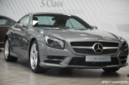 Mercedes-Benz_World-009