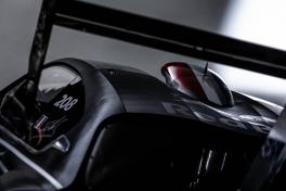 Peugeot_208_Pikes_Peak-02