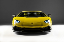 Aventador-50th-02