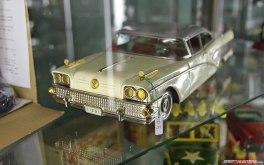 1920x1200  Photo by Mike Garrett