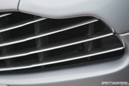 Aston_Martin_Vanquish-DT06