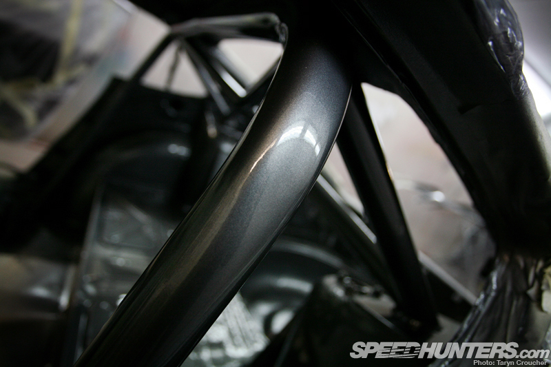 Speedhunters_Datsun_Rollcage