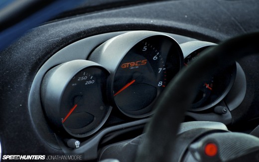 The workshop of specialist Porsche tuners 9FF