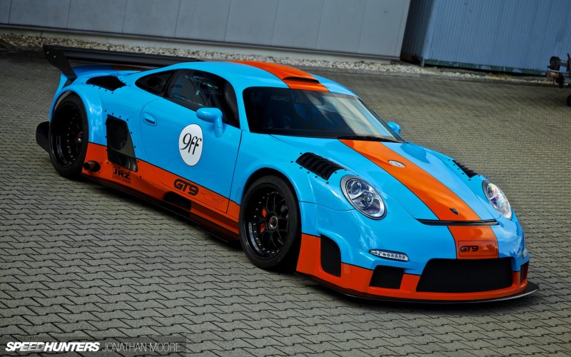 The workshop of specialist Porsche tuners 9FF