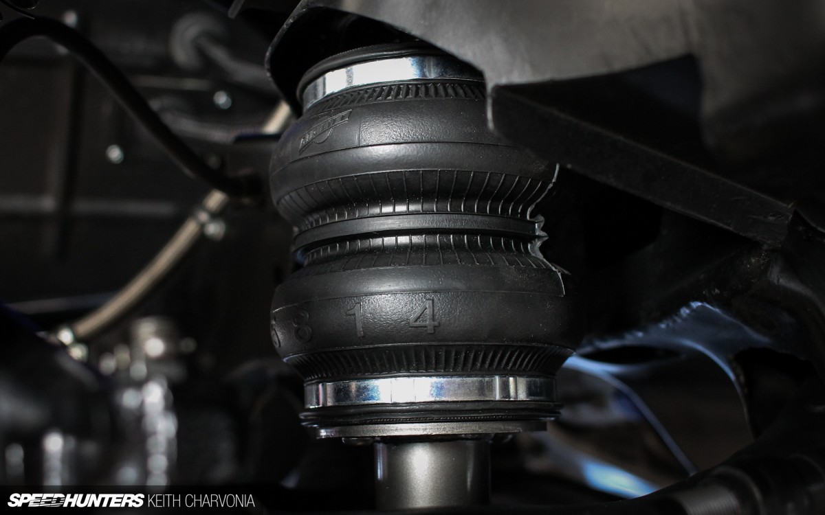 Speedhunters_Charvonia_Airlift_Kaiser-40