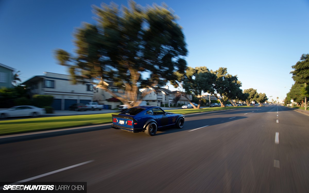 Larry_Chen_Speedhunters_260z_blue-1