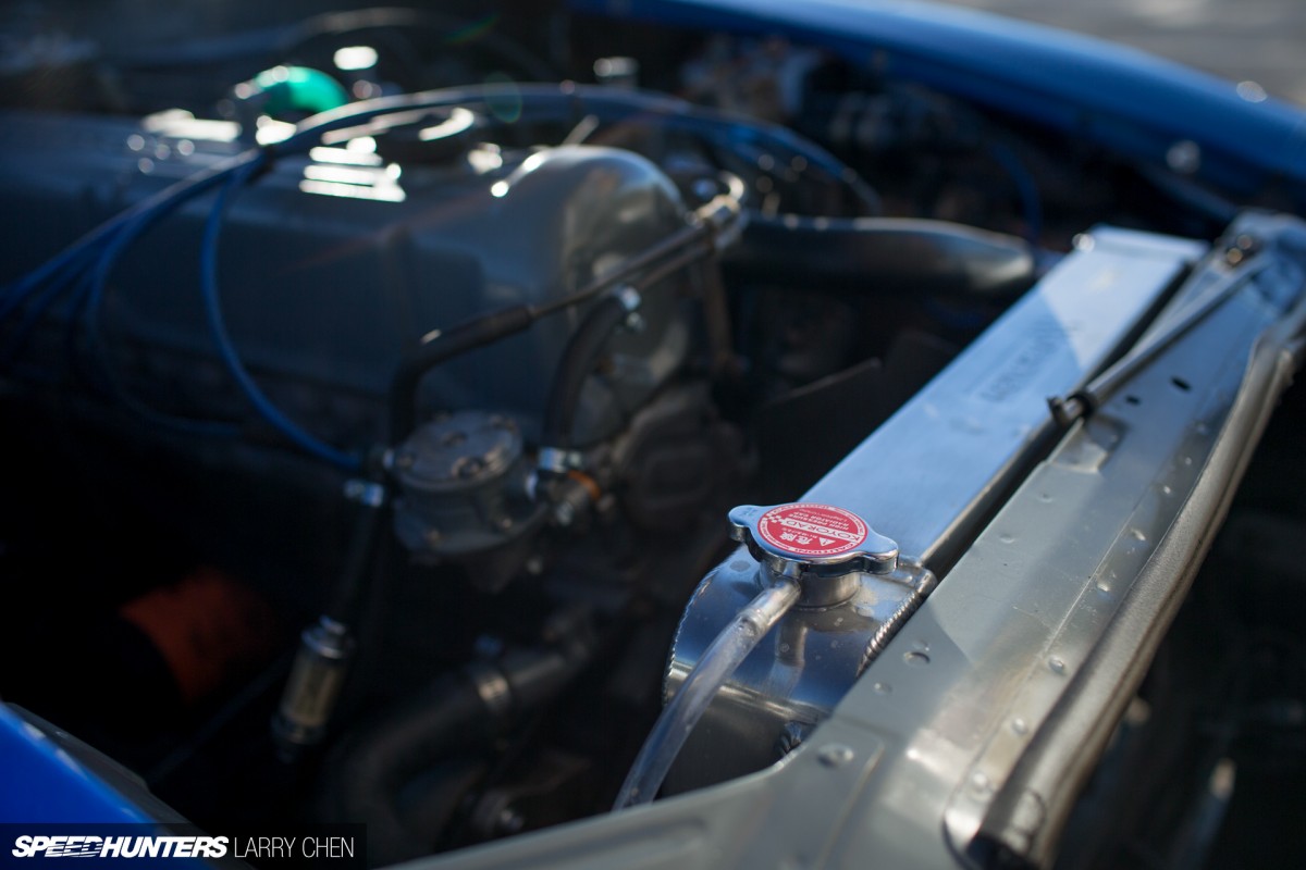 Larry_Chen_Speedhunters_260z_blue-36