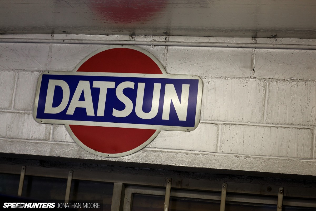 Fourways Engineering, classic sportscar restoration and servicing, specialising in Datsun/Nissan S30s, based in Sevenoaks in the United Kingdom